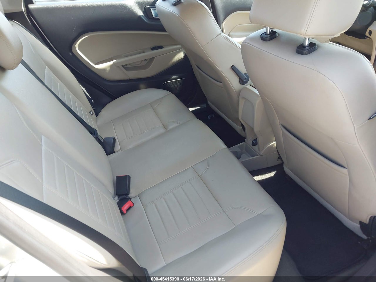 2015 FORD FIESTA TITANIUM thumbnail 9