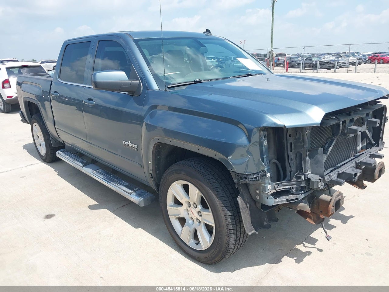 2014 GMC SIERRA 1500 SLE thumbnail 2