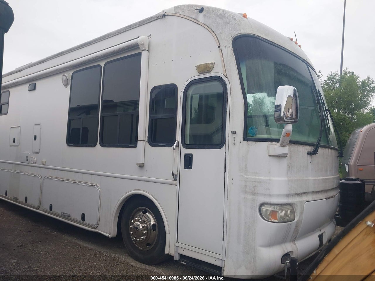 2007 FREIGHTLINER CHASSIS X LINE MOTOR HOME thumbnail 2