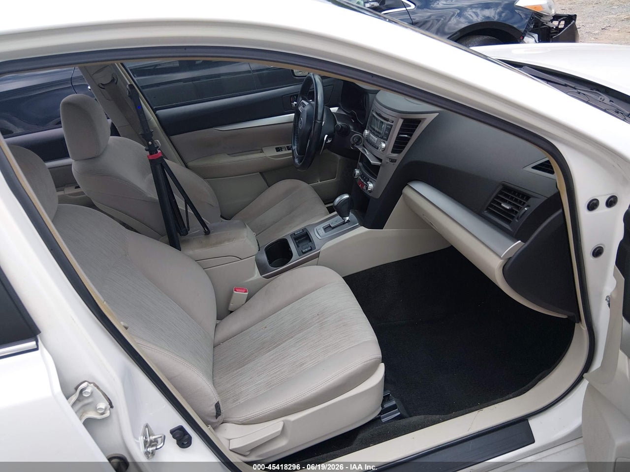 2013 SUBARU LEGACY 2.5I PREMIUM thumbnail 6
