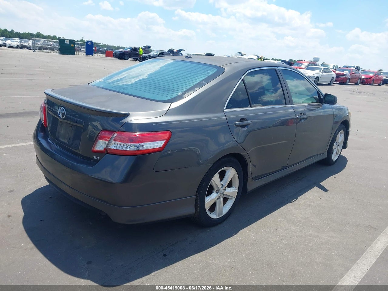 2011 TOYOTA CAMRY SE V6 thumbnail 5