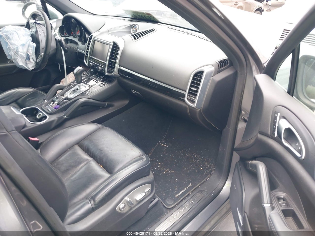2014 PORSCHE CAYENNE S thumbnail 6
