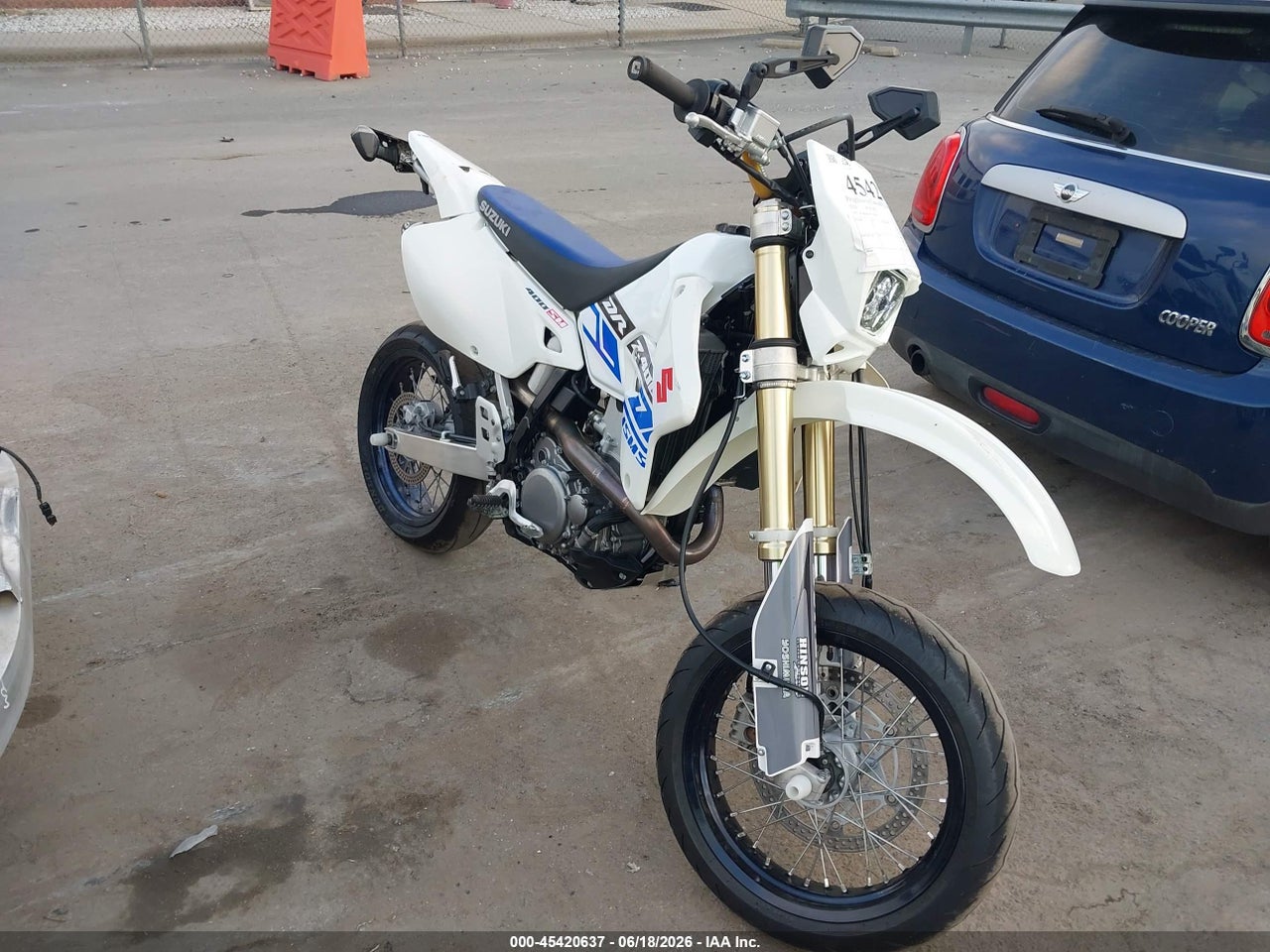 2020 SUZUKI DR-Z400 SM thumbnail 2