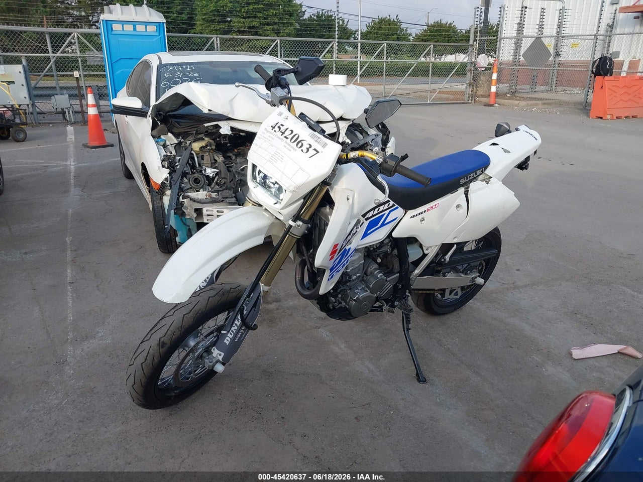 2020 SUZUKI DR-Z400 SM thumbnail 3