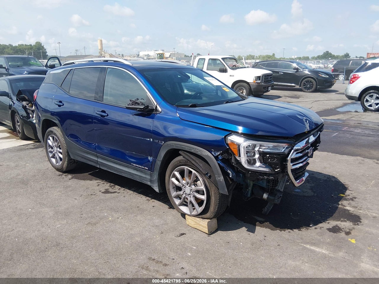 2023 GMC Terrain