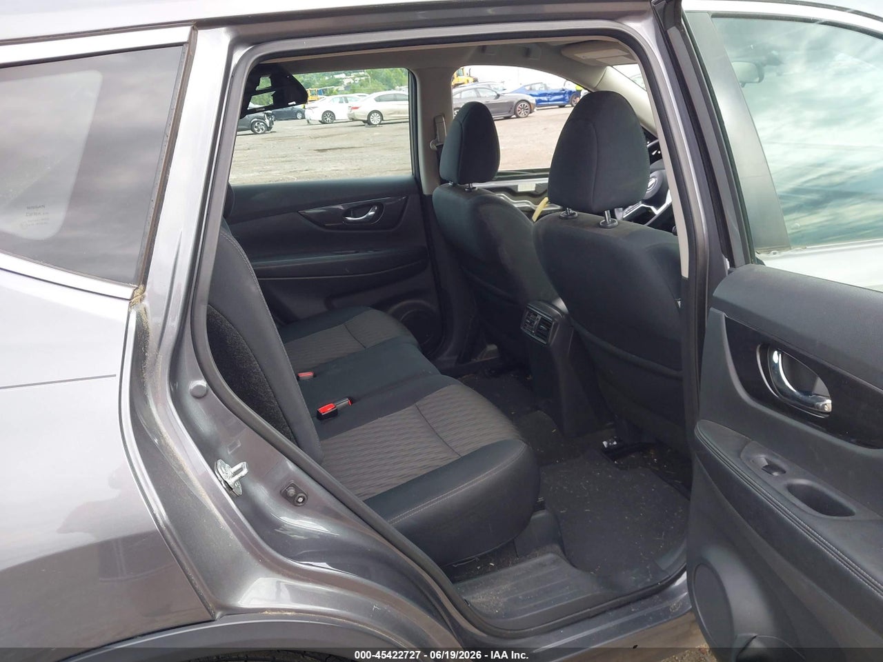 2018 NISSAN ROGUE S thumbnail 9