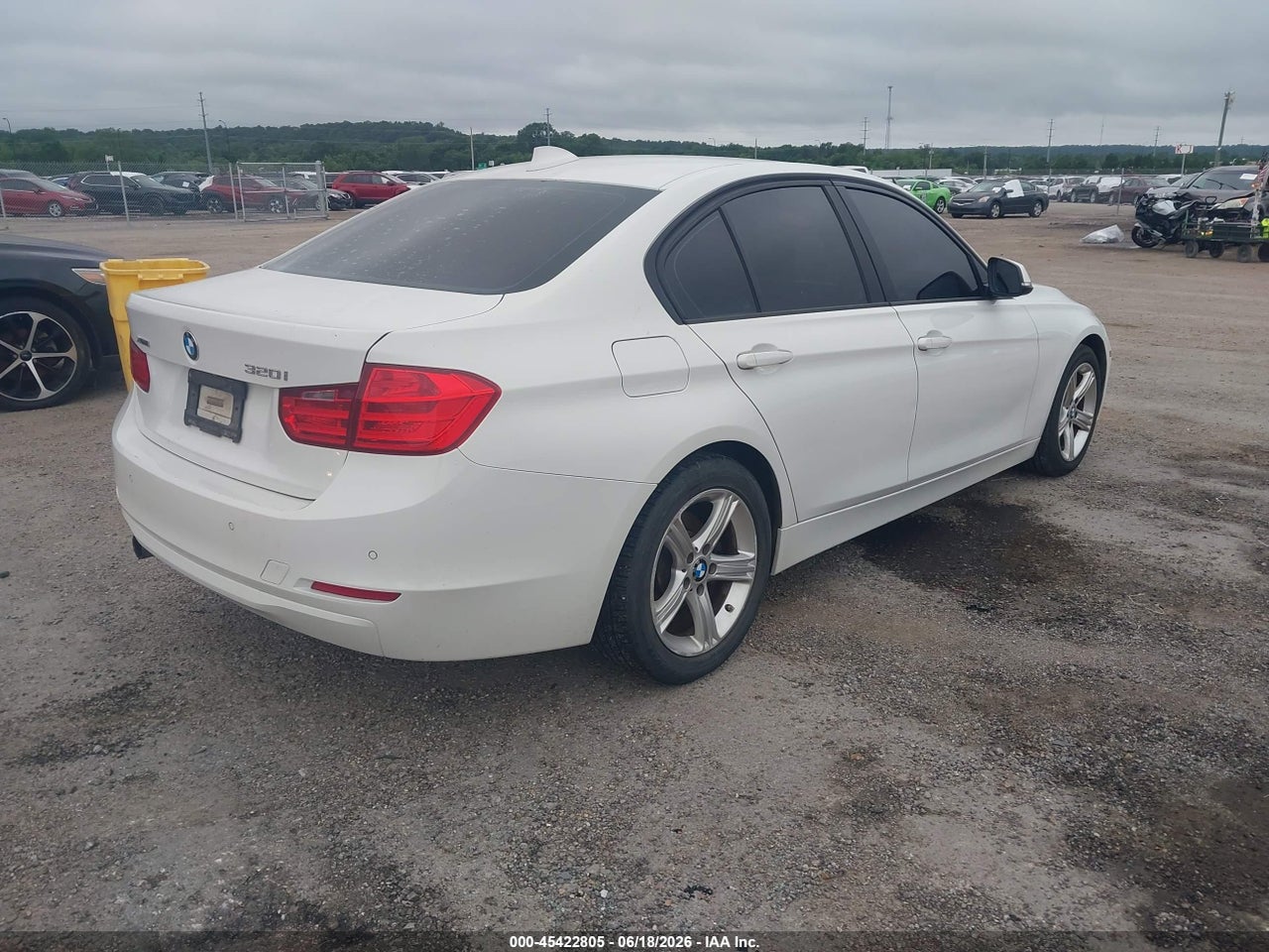 2015 BMW 320I XDRIVE thumbnail 5
