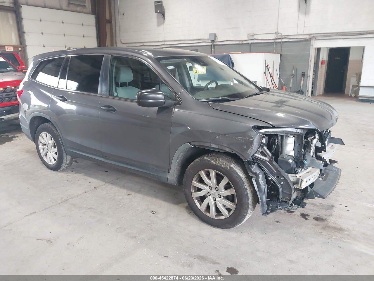 2019 HONDA PILOT LX thumbnail 2