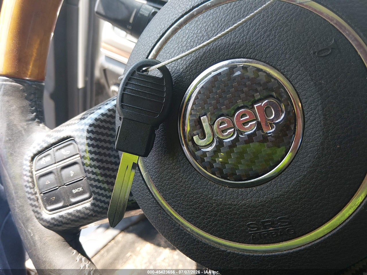 2012 JEEP GRAND CHEROKEE OVERLAND thumbnail 12