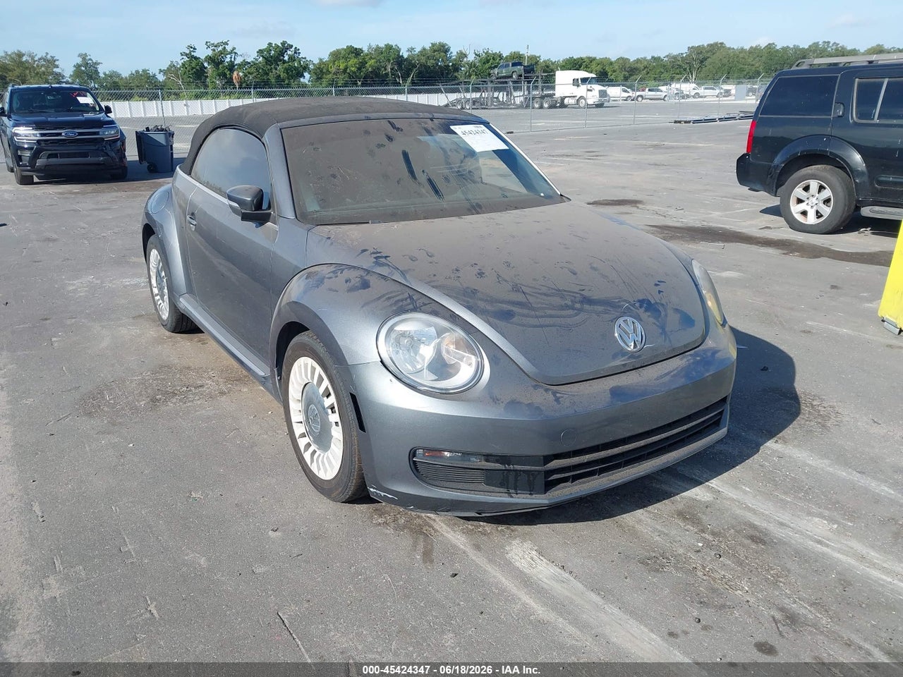 2014 VOLKSWAGEN BEETLE 1.8T thumbnail 2