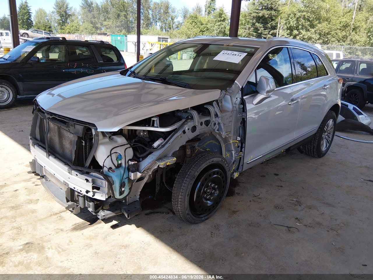 2017 CADILLAC XT5 LUXURY · 2/12