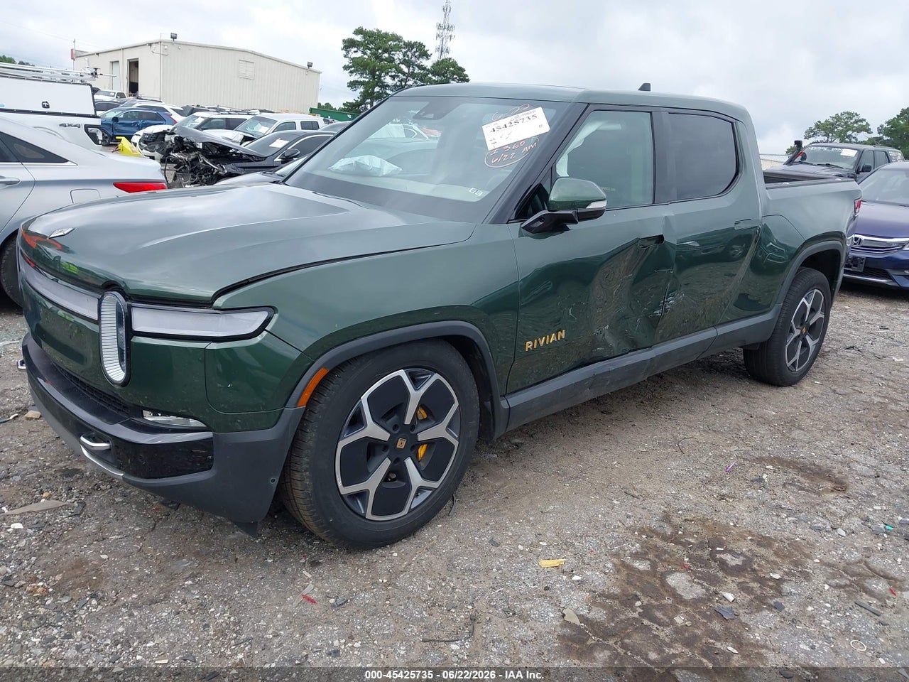 2023 RIVIAN R1T ADVENTURE QUAD MOTOR LARGE PACK thumbnail 7