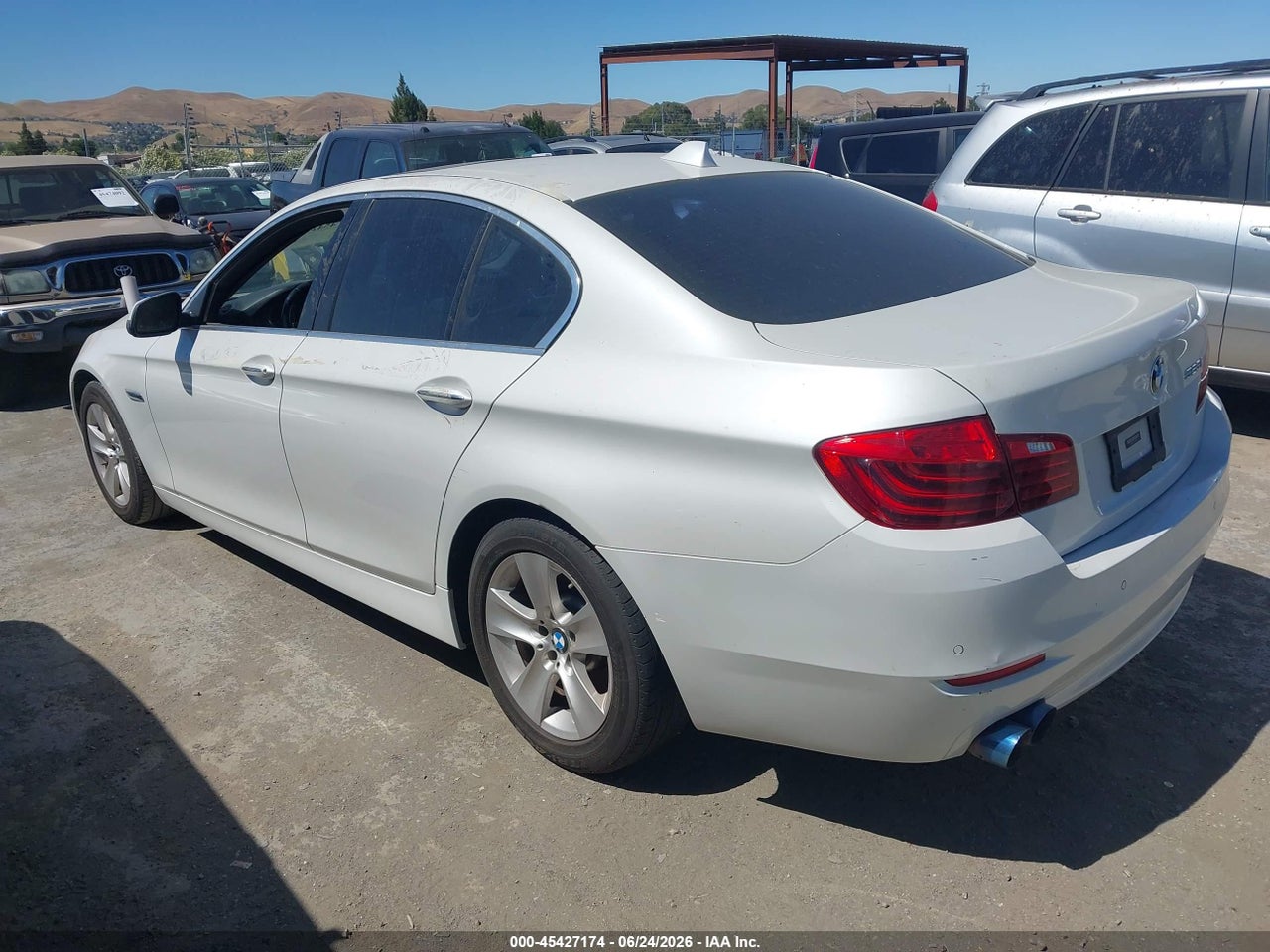 2015 BMW 528I   · 3/12
