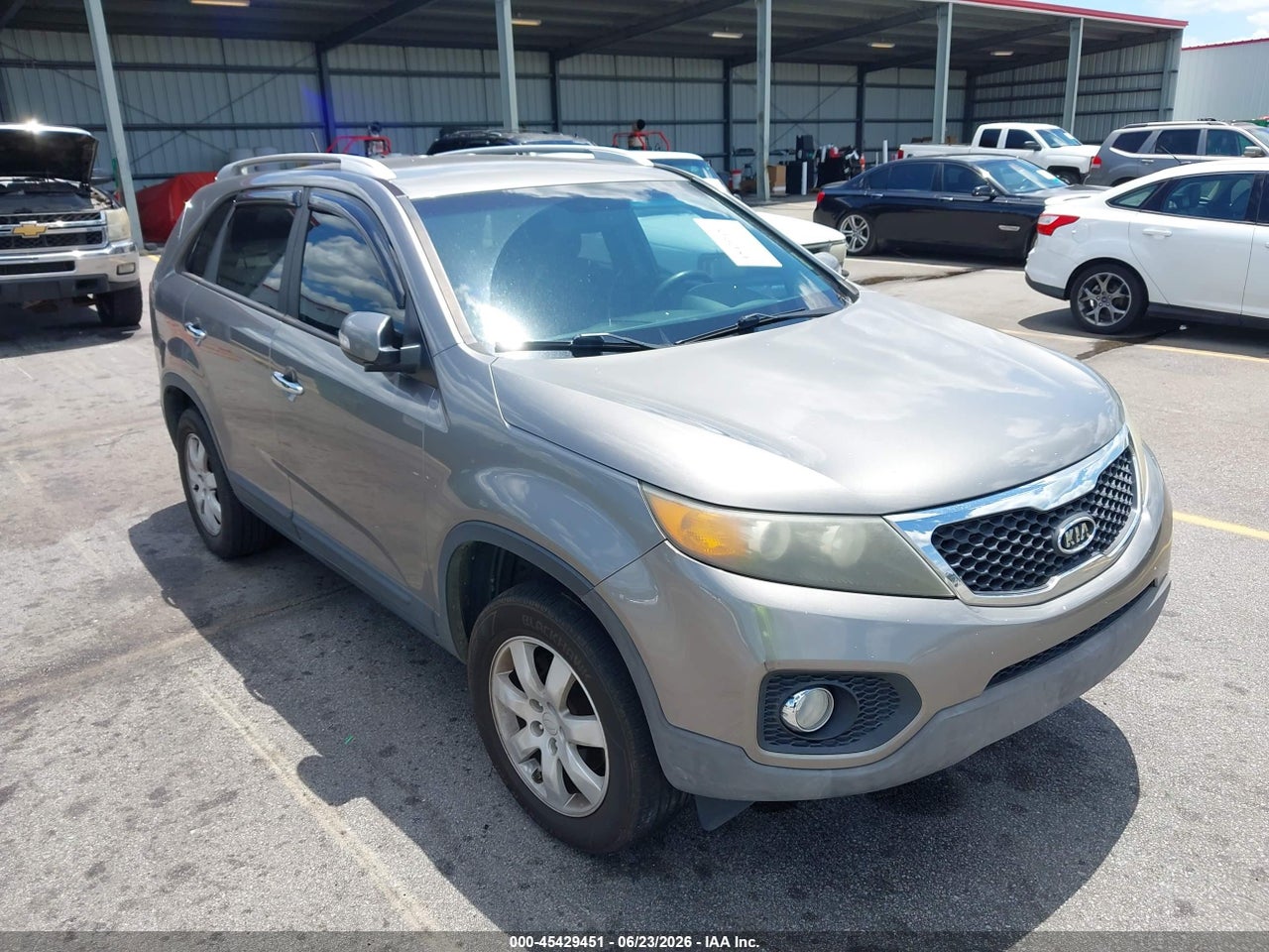 2011 KIA SORENTO LX thumbnail 2