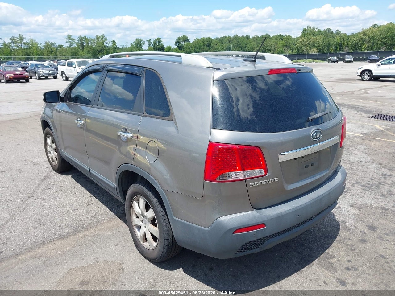2011 KIA SORENTO LX thumbnail 4