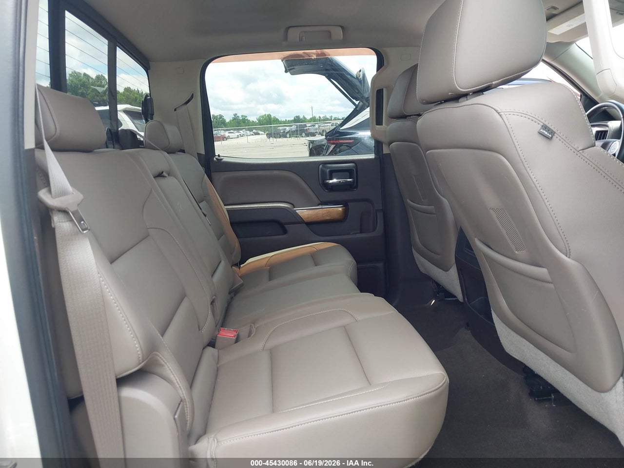 2015 CHEVROLET SILVERADO 1500 LTZ thumbnail 9