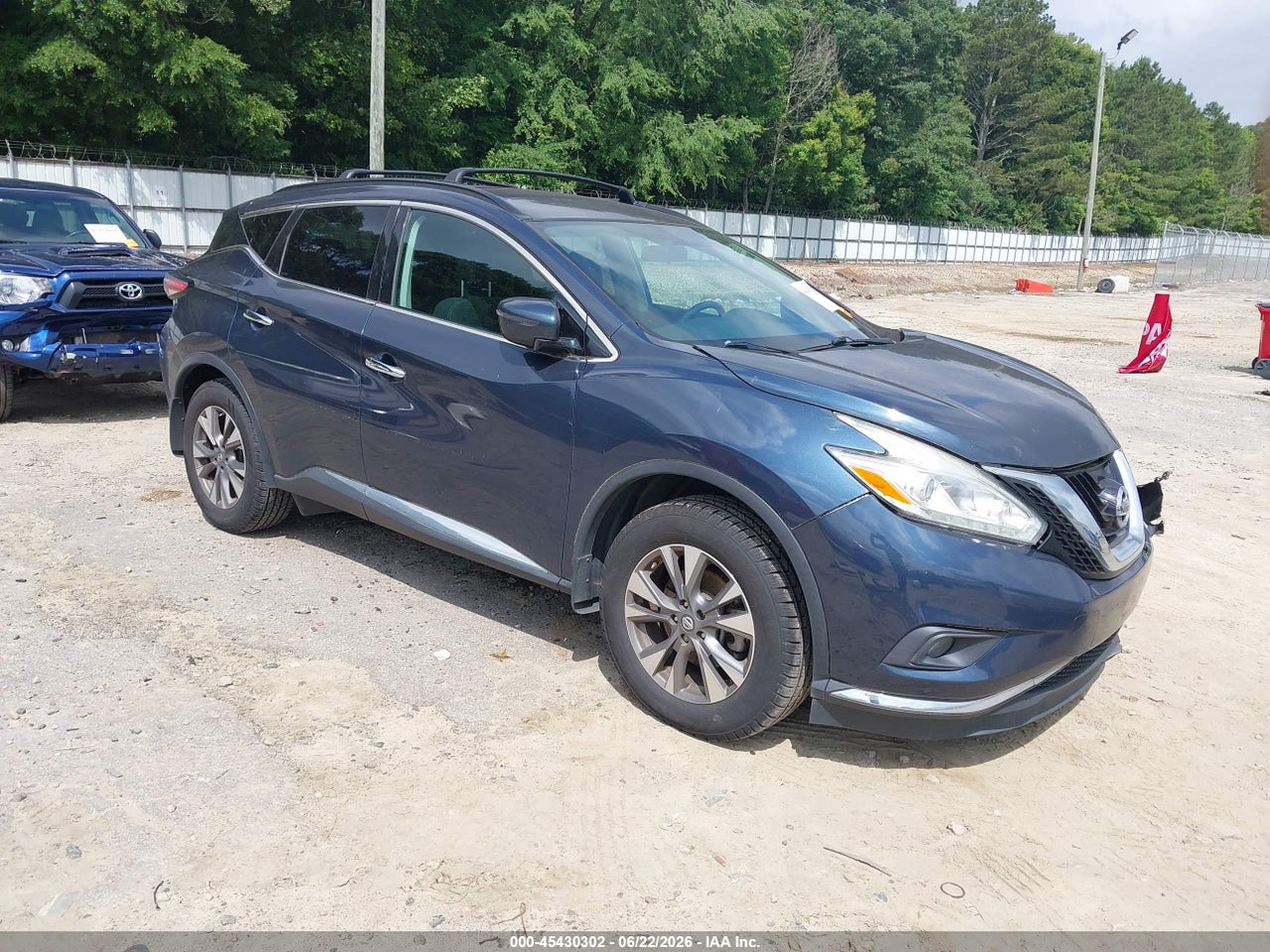 2017 NISSAN MURANO SV thumbnail 2