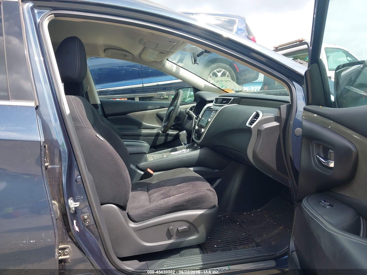 2017 NISSAN MURANO SV thumbnail 6