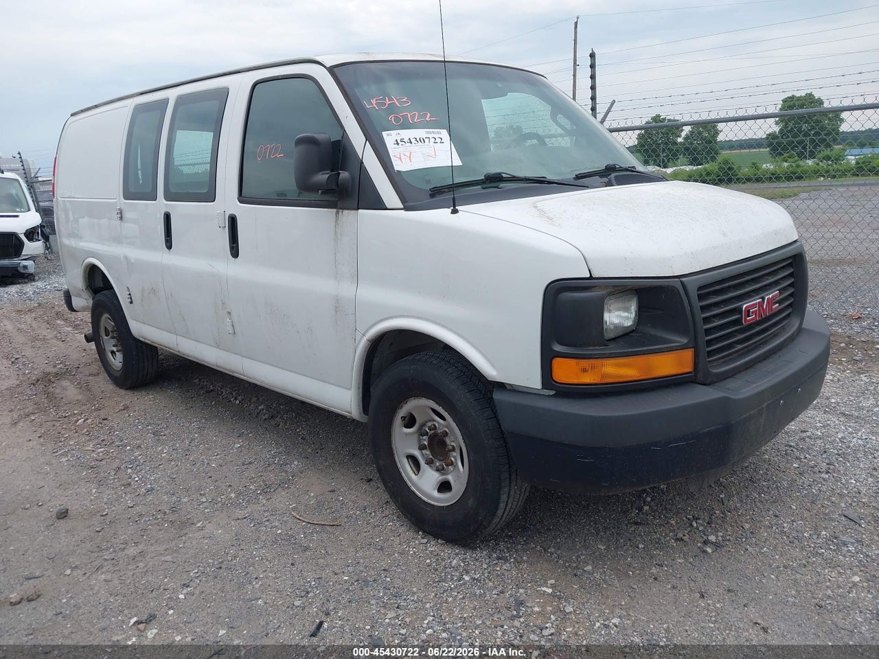 2016 GMC SAVANA 2500 WORK VAN thumbnail 2