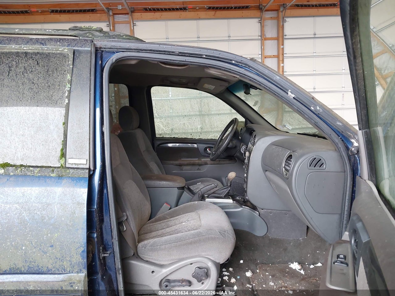 2003 GMC ENVOY SLE · 5/12