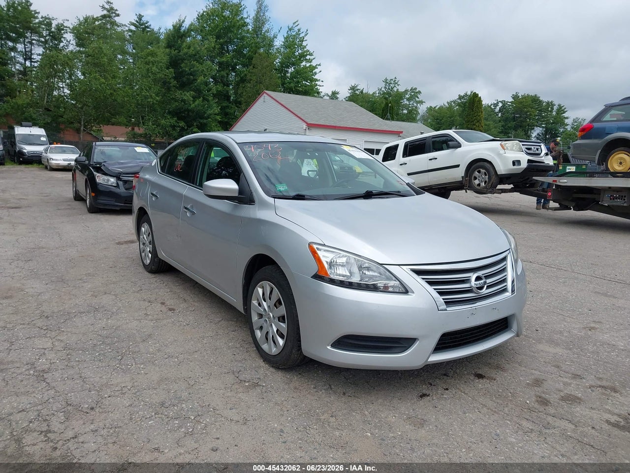 2014 NISSAN SENTRA S thumbnail 2