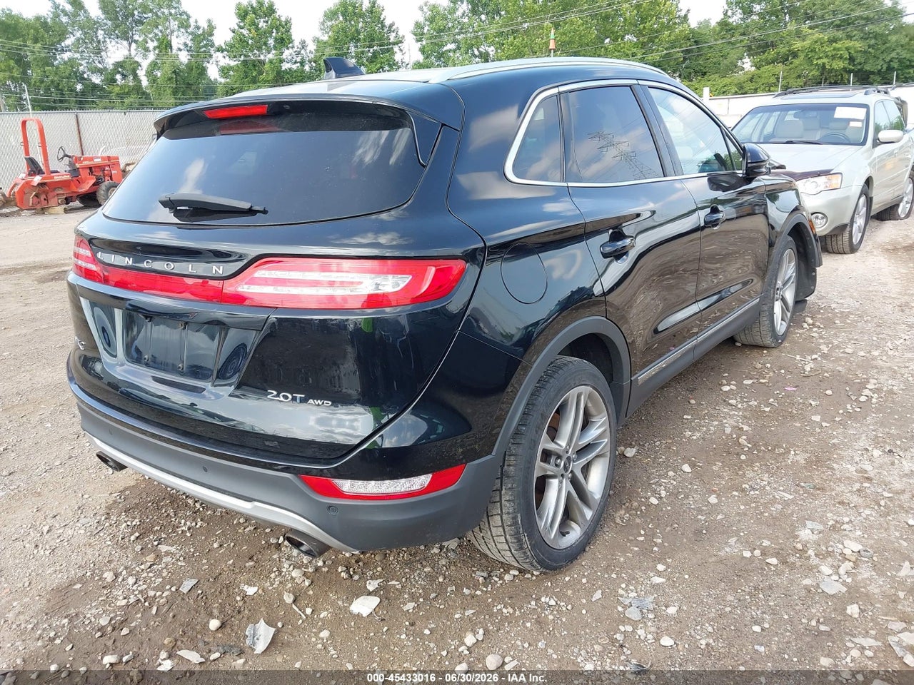 2017 LINCOLN MKC RESERVE thumbnail 5