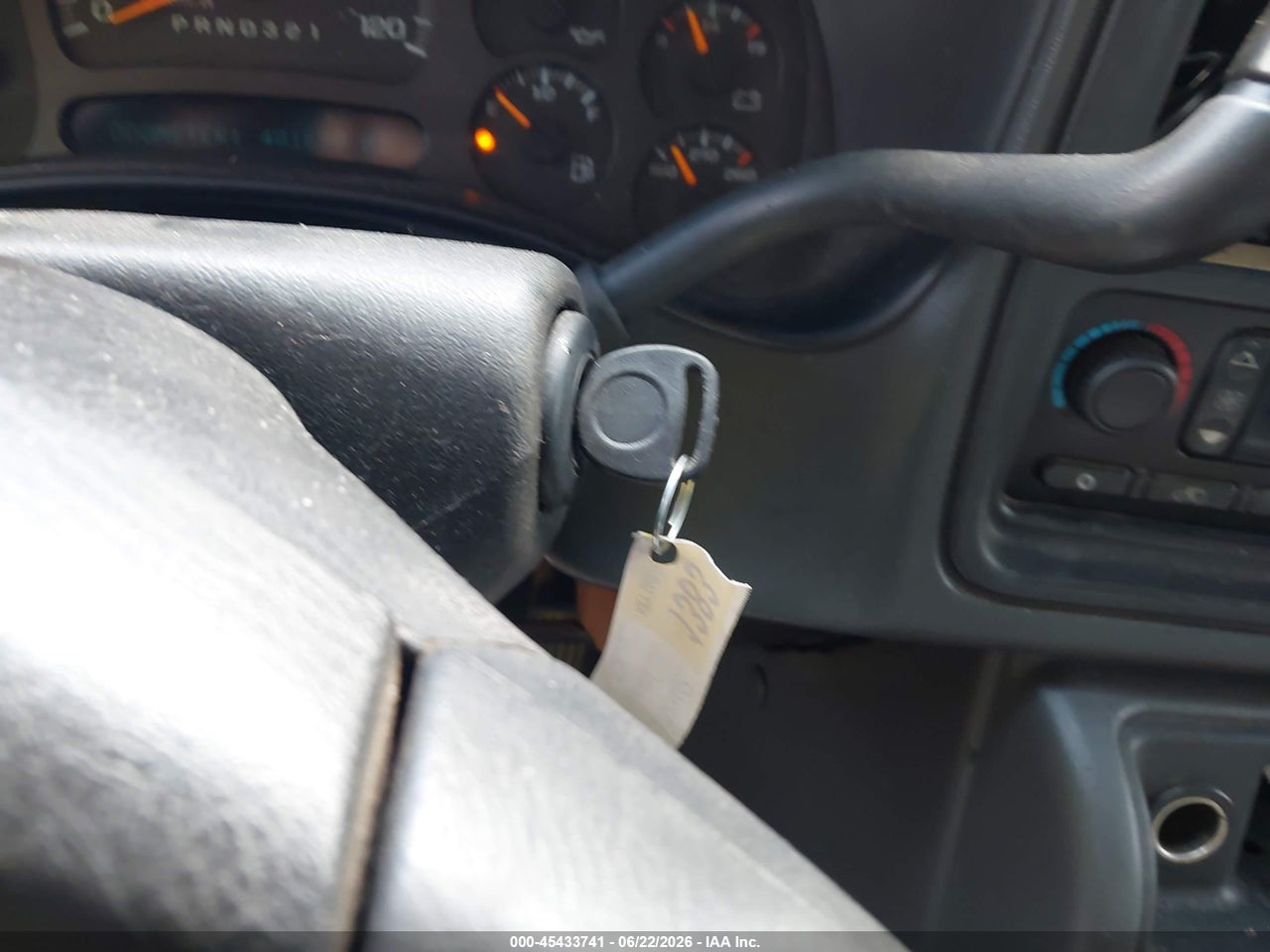 2004 GMC SIERRA 1500 SLT thumbnail 12