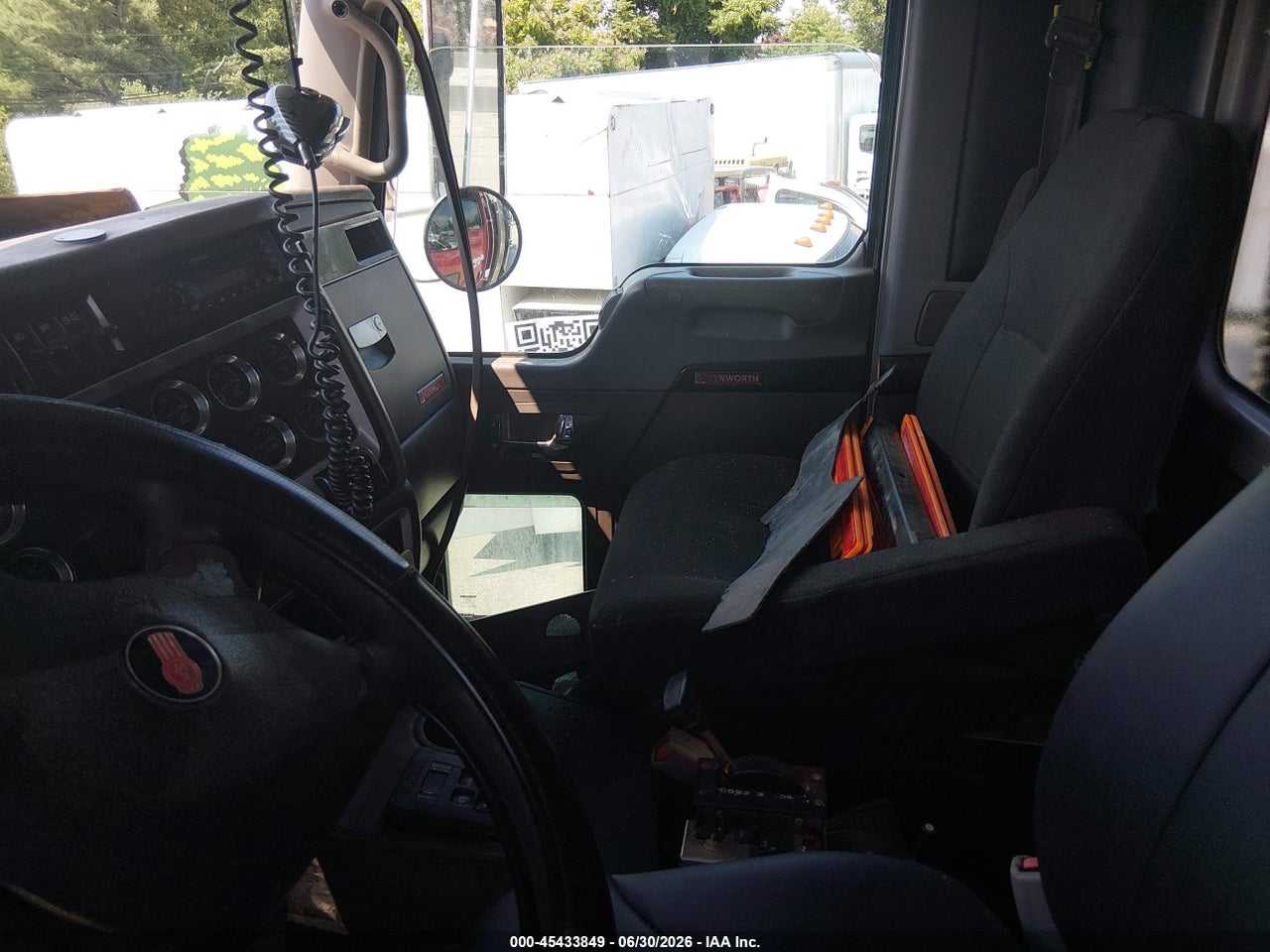 2011 KENWORTH CONSTRUCTION T800 thumbnail 8