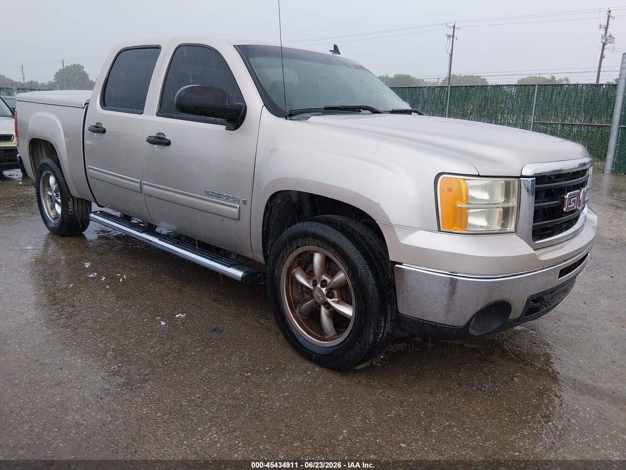 2009 GMC SIERRA 1500 SLE thumbnail 2