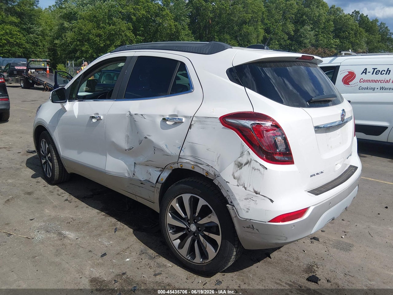 2018 BUICK ENCORE PREMIUM thumbnail 4