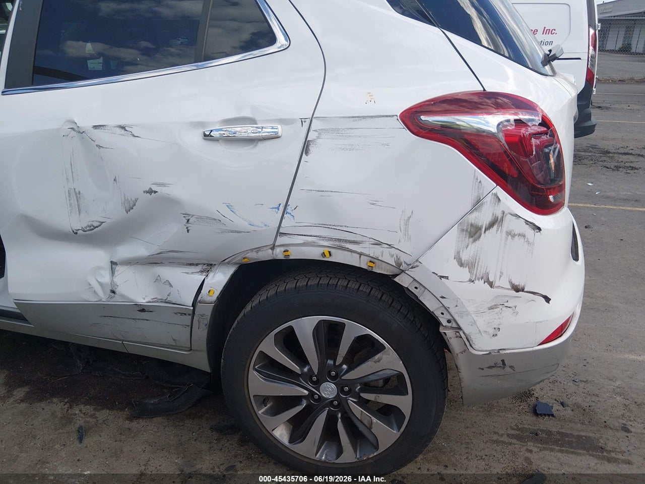 2018 BUICK ENCORE PREMIUM thumbnail 7