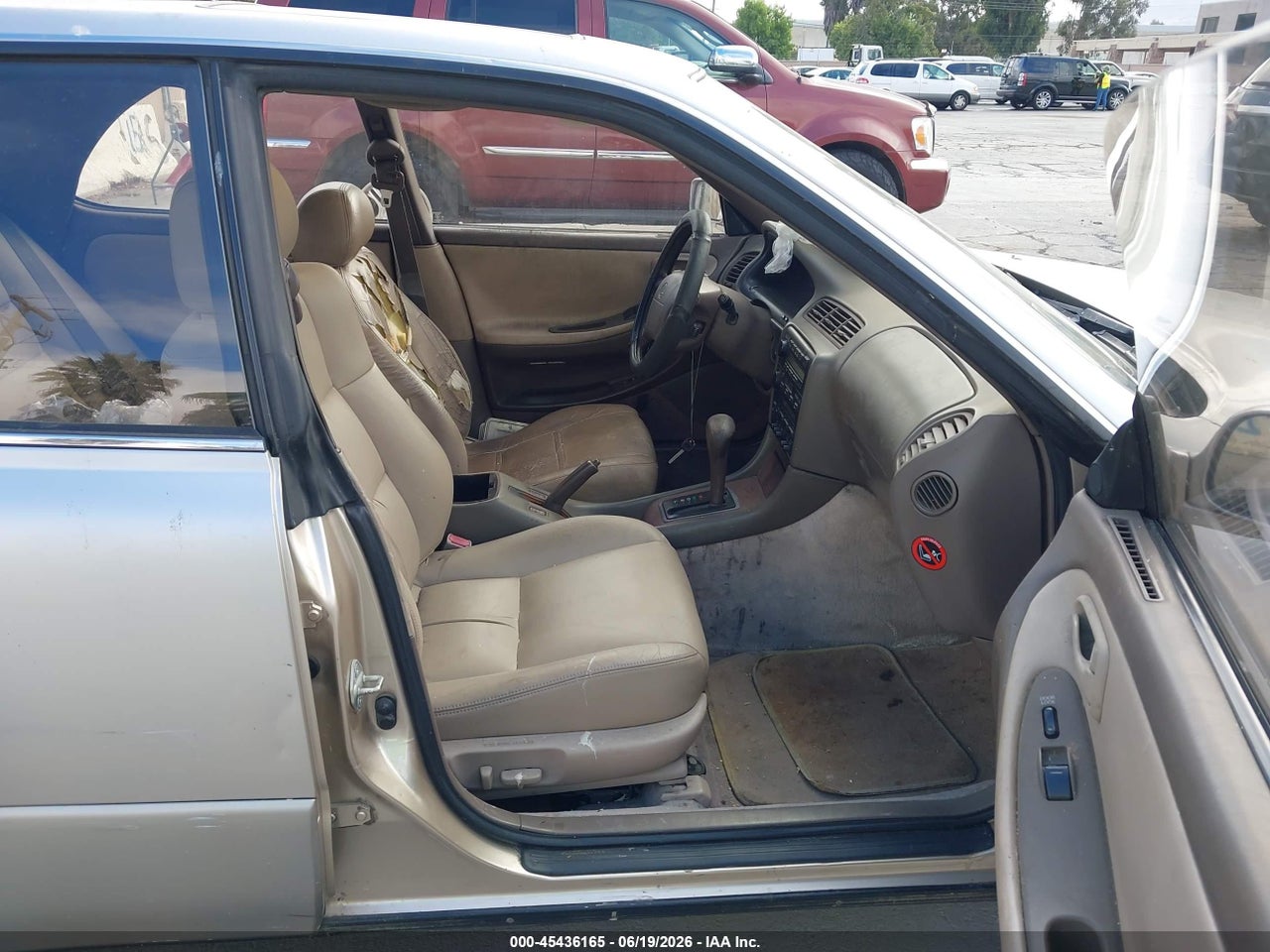 1996 LEXUS ES 300 thumbnail 6