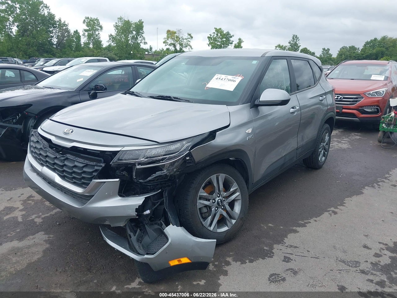 2021 KIA SELTOS LX thumbnail 3