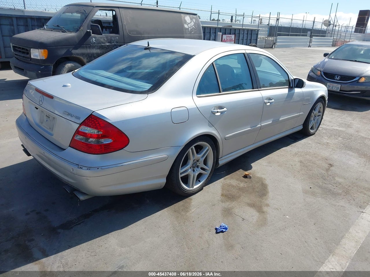 2005 MERCEDES-BENZ E 55 AMG   · 4/12