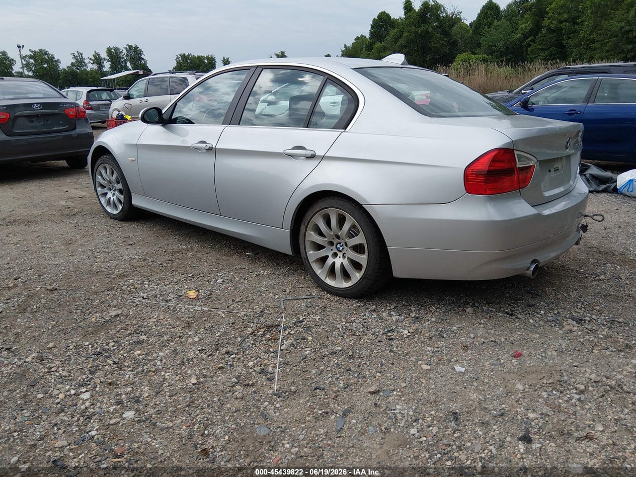 2007 BMW 335XI   · 3/12