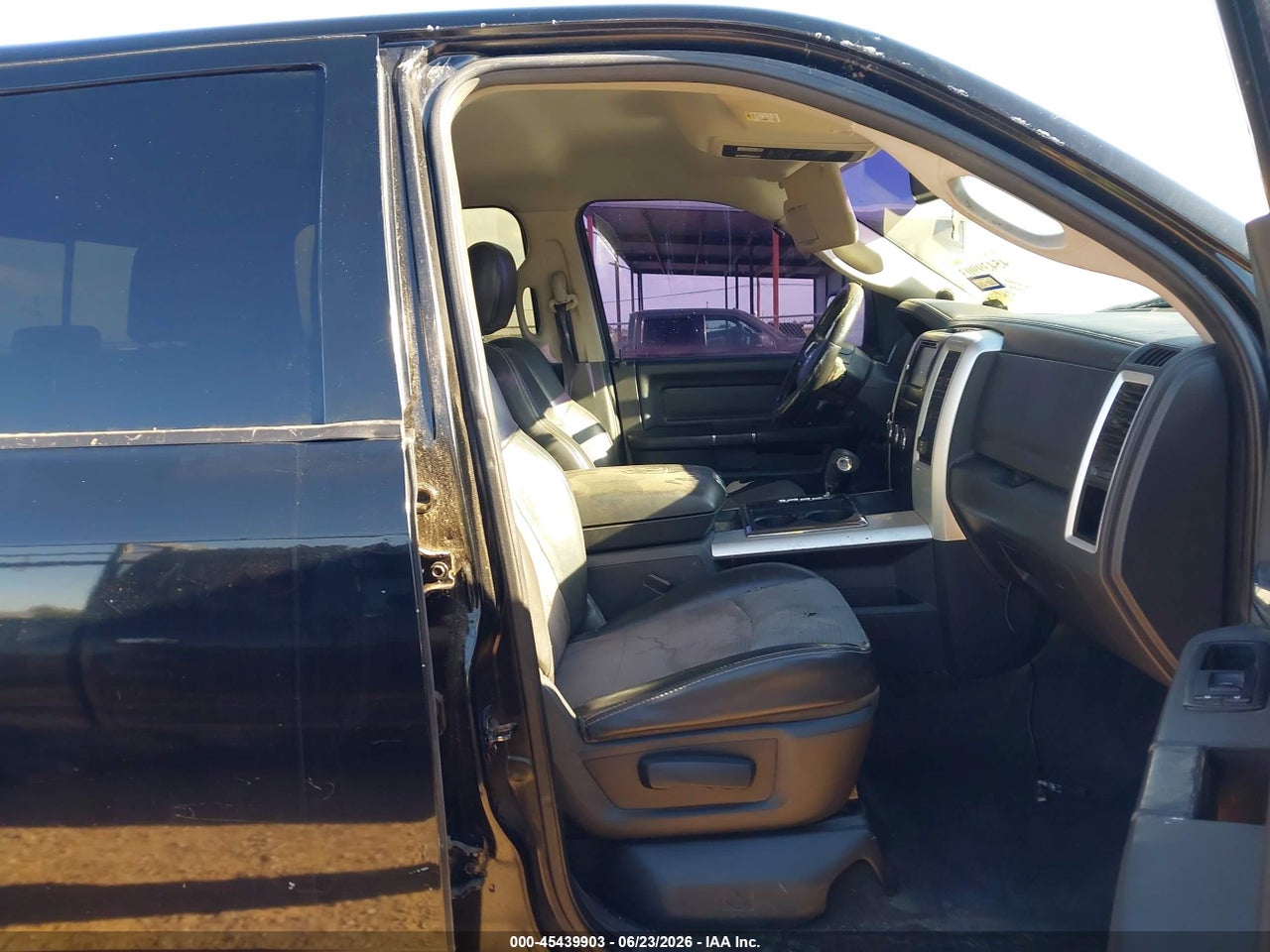 2011 RAM RAM 1500 SPORT thumbnail 6