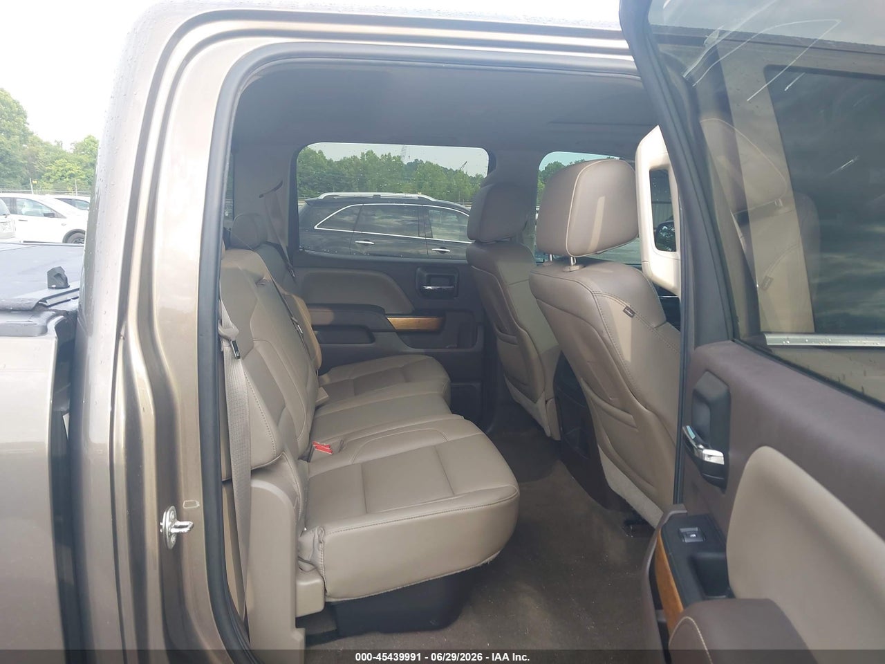 2015 CHEVROLET SILVERADO 1500 LTZ thumbnail 9