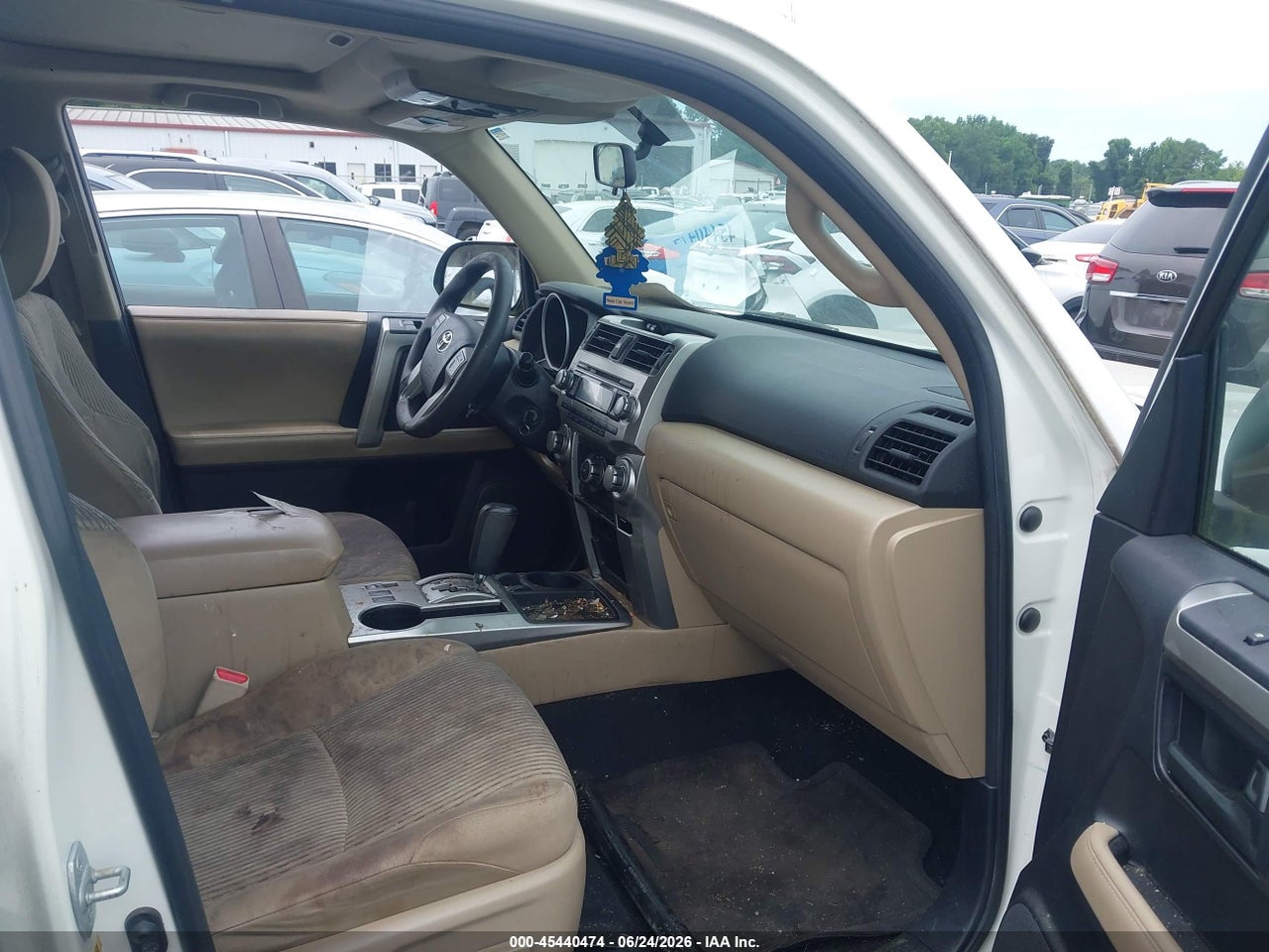 2011 TOYOTA 4RUNNER SR5 V6 thumbnail 6
