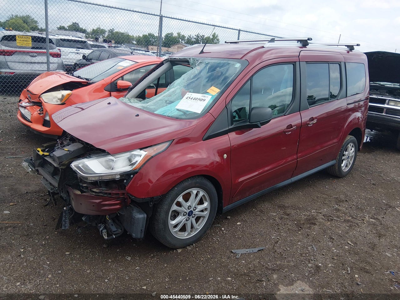 2019 FORD TRANSIT CONNECT XLT thumbnail 3