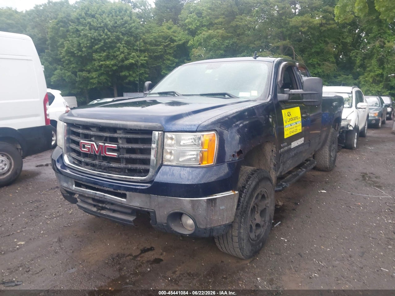 2009 GMC SIERRA 2500HD SLE thumbnail 3