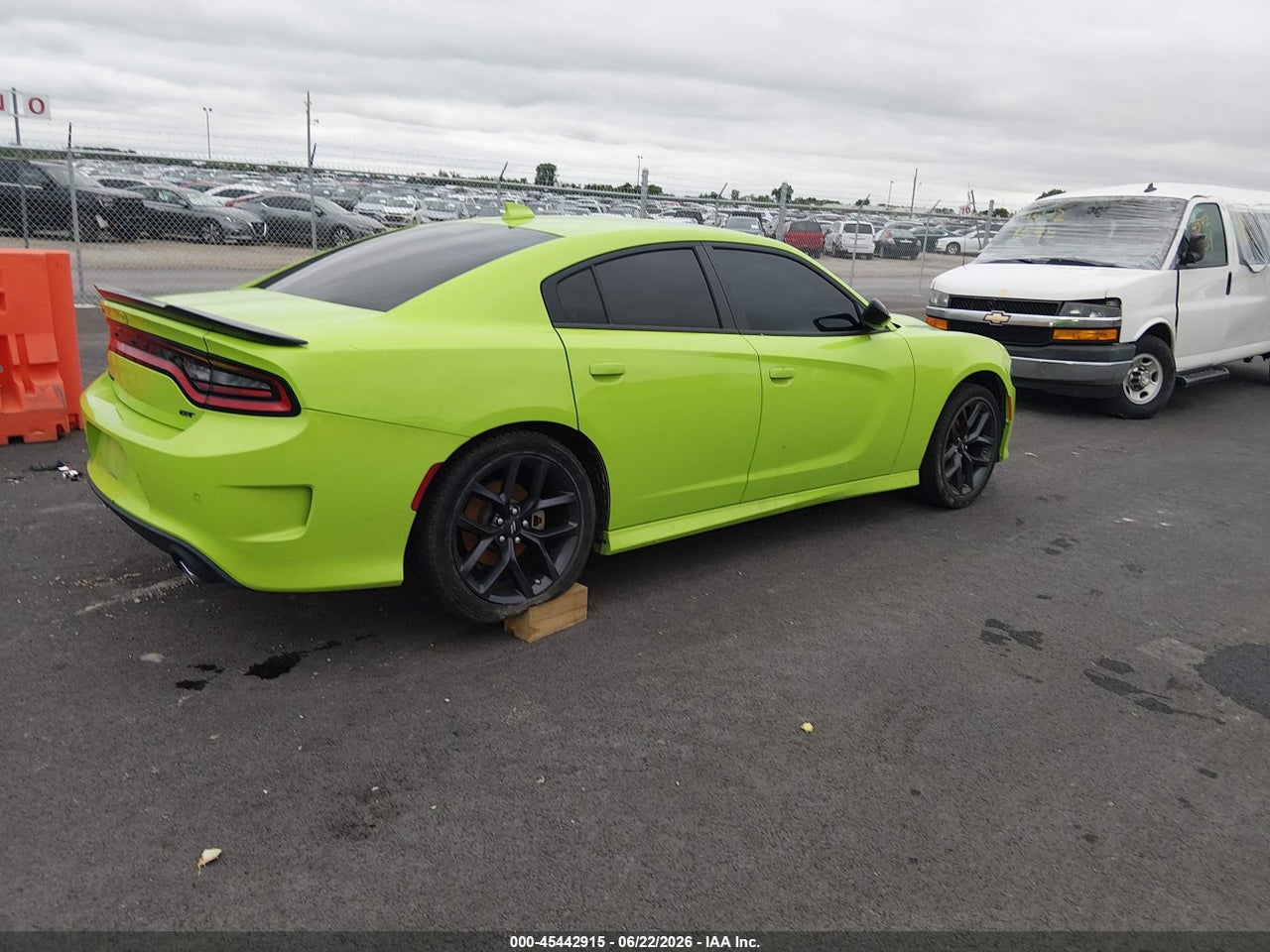 2023 DODGE CHARGER GT thumbnail 3