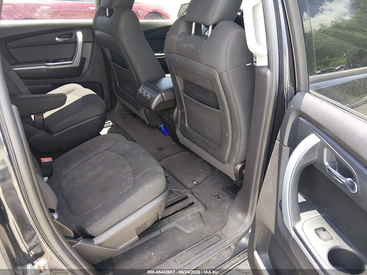 2012 GMC ACADIA SLE thumbnail 9