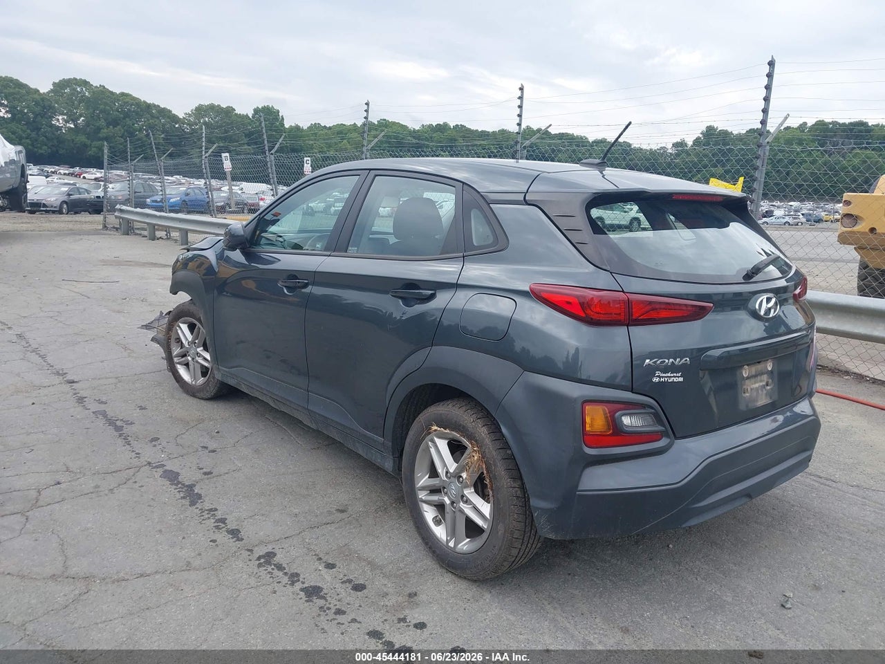 2021 HYUNDAI KONA SE thumbnail 4