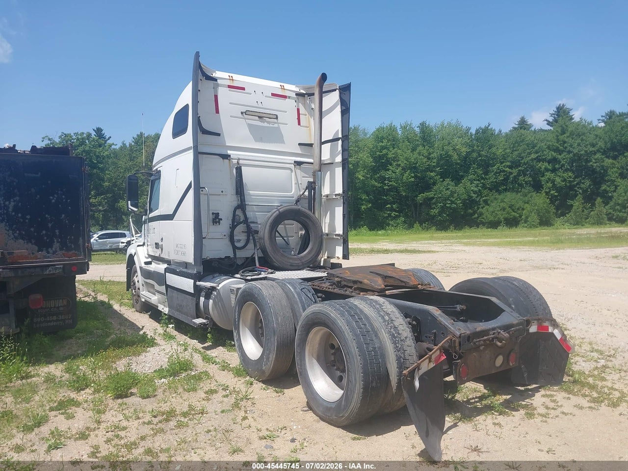 2011 VOLVO VN VNL thumbnail 5
