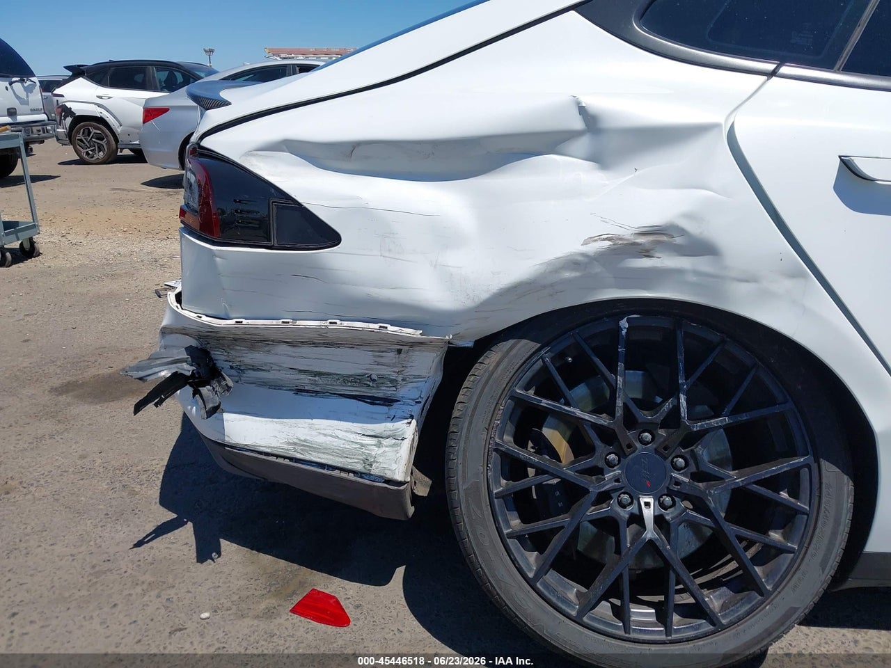 2015 TESLA MODEL S 70D/85D/P85D thumbnail 7