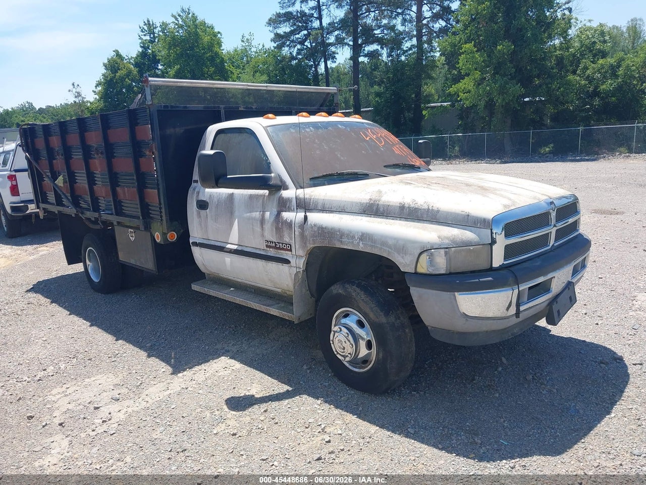 2001 DODGE RAM 3500 ST thumbnail 2