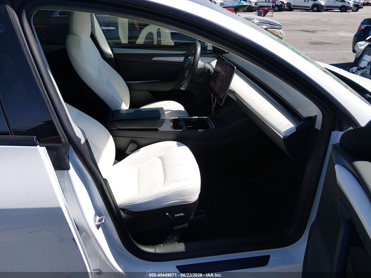 2022 TESLA MODEL Y LONG RANGE DUAL MOTOR ALL-WHEEL DRIVE · 5/12