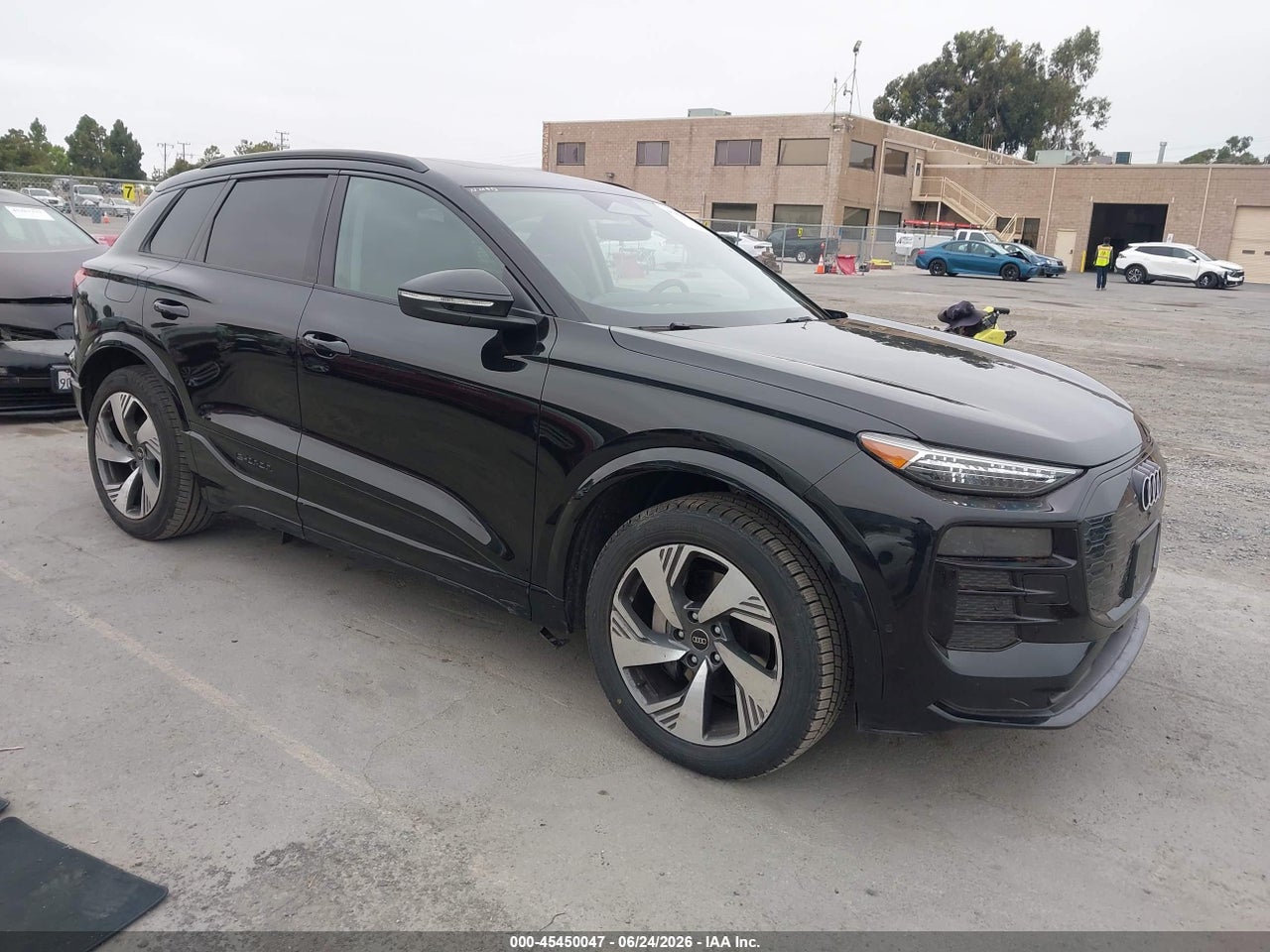 2025 AUDI Q6 E-TRON PREMIUM PLUS QUATTRO · 1/12