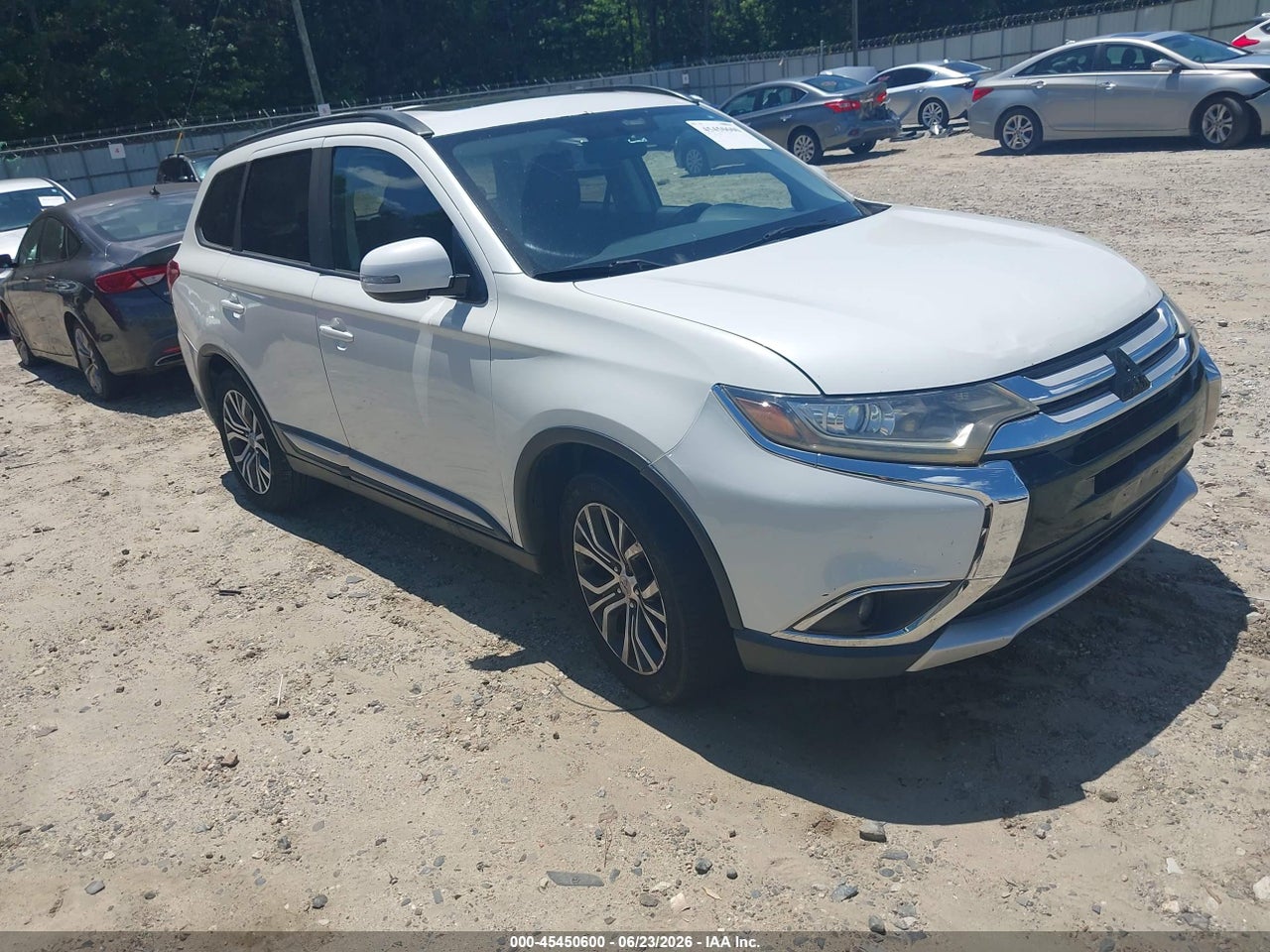 2016 MITSUBISHI OUTLANDER SE/SEL thumbnail 2