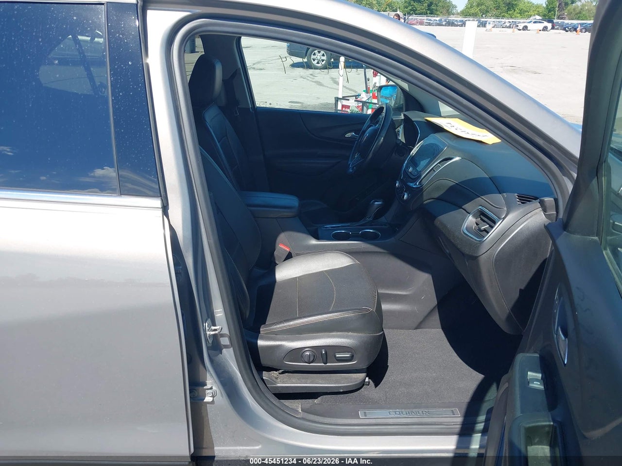 2019 CHEVROLET EQUINOX PREMIER thumbnail 6
